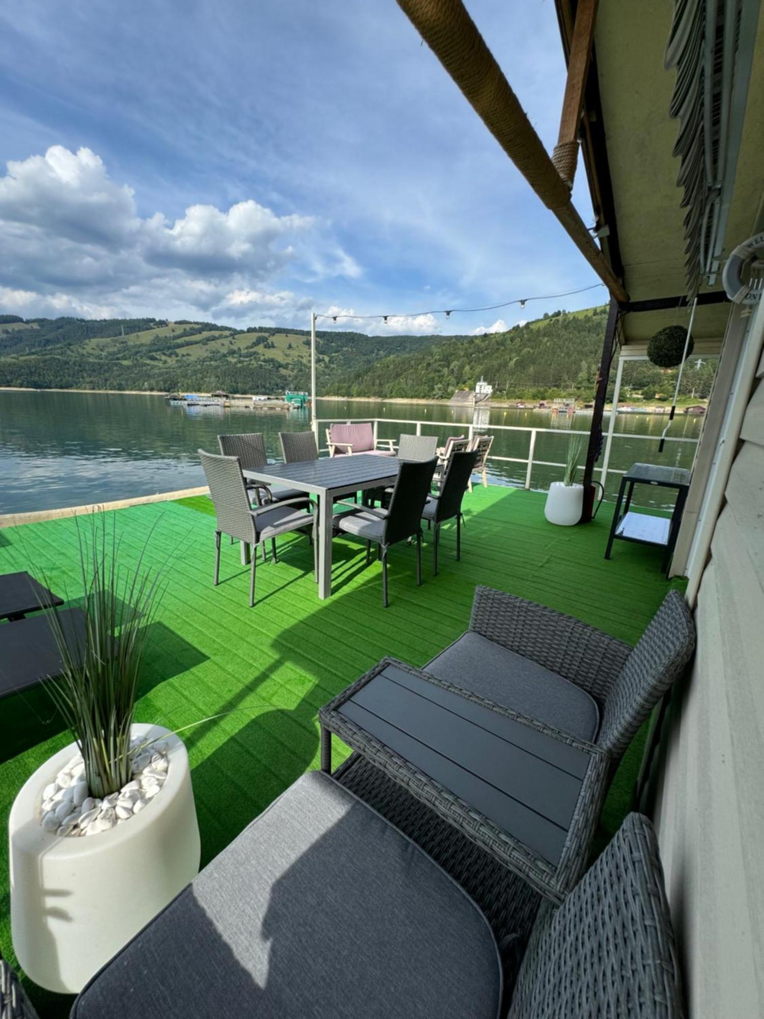 Casa Pe Lac Bicaz Bagian luar foto